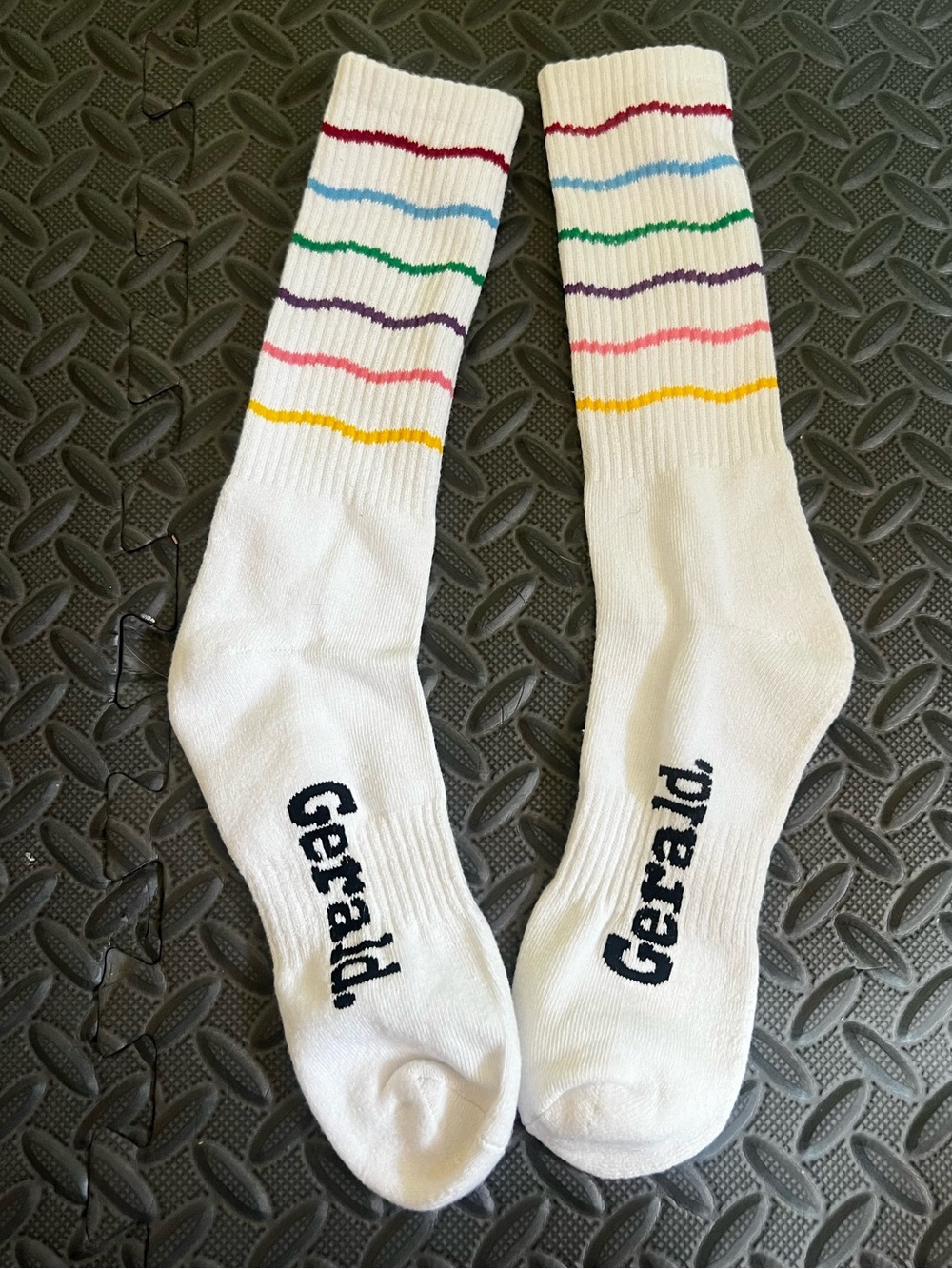 Dillon Francis x Gerald Rainbow Wavy Stripe Socks | White